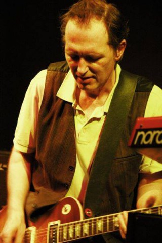 Jürgen Würsche (Guitar, Voc.)